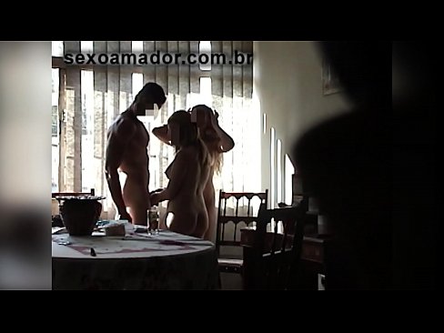 ❤️ 性友邀请巨无霸和他一起玩3P ️ Russian porn❌❤
